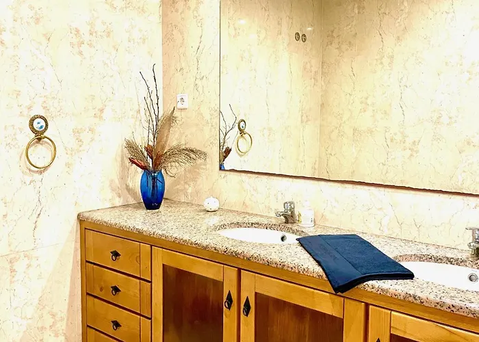 Villa Amarela Penafiel